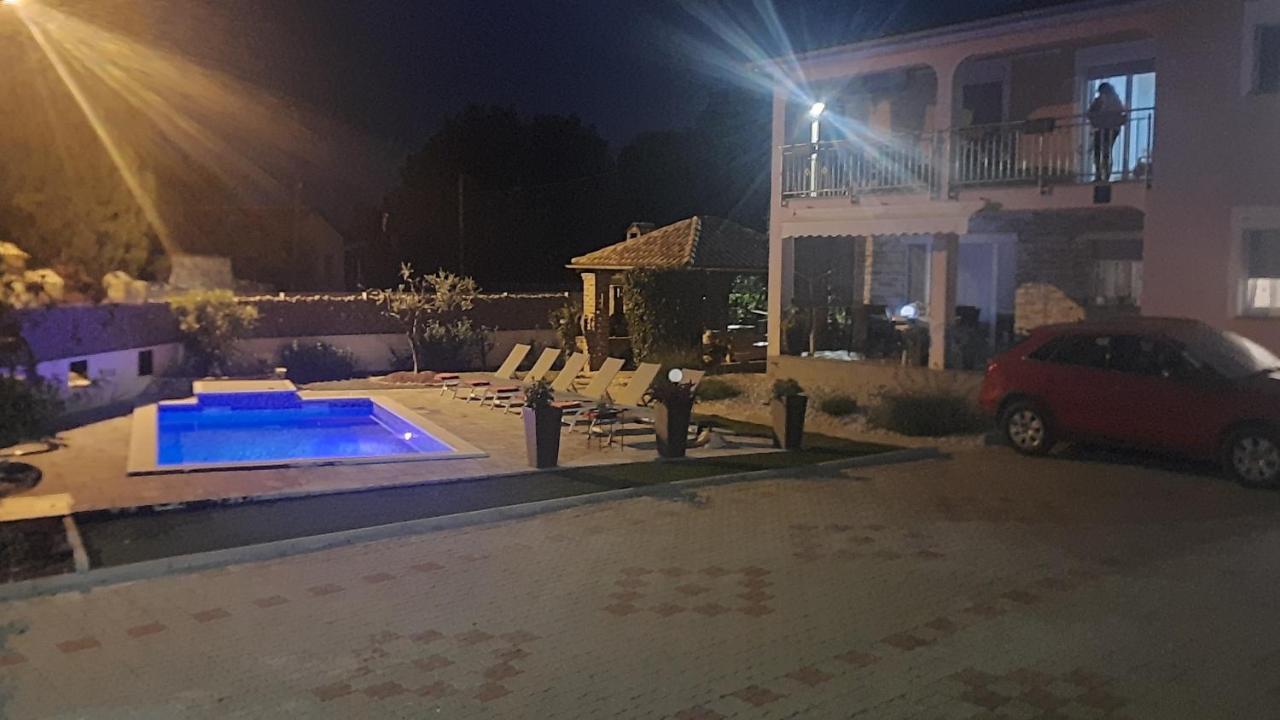 Katarina Apartment *
